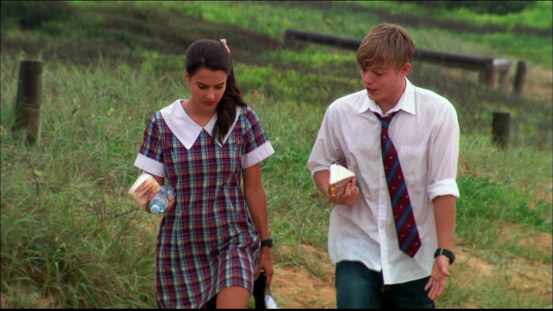 AusCelebs Forums View topic School Uniforms